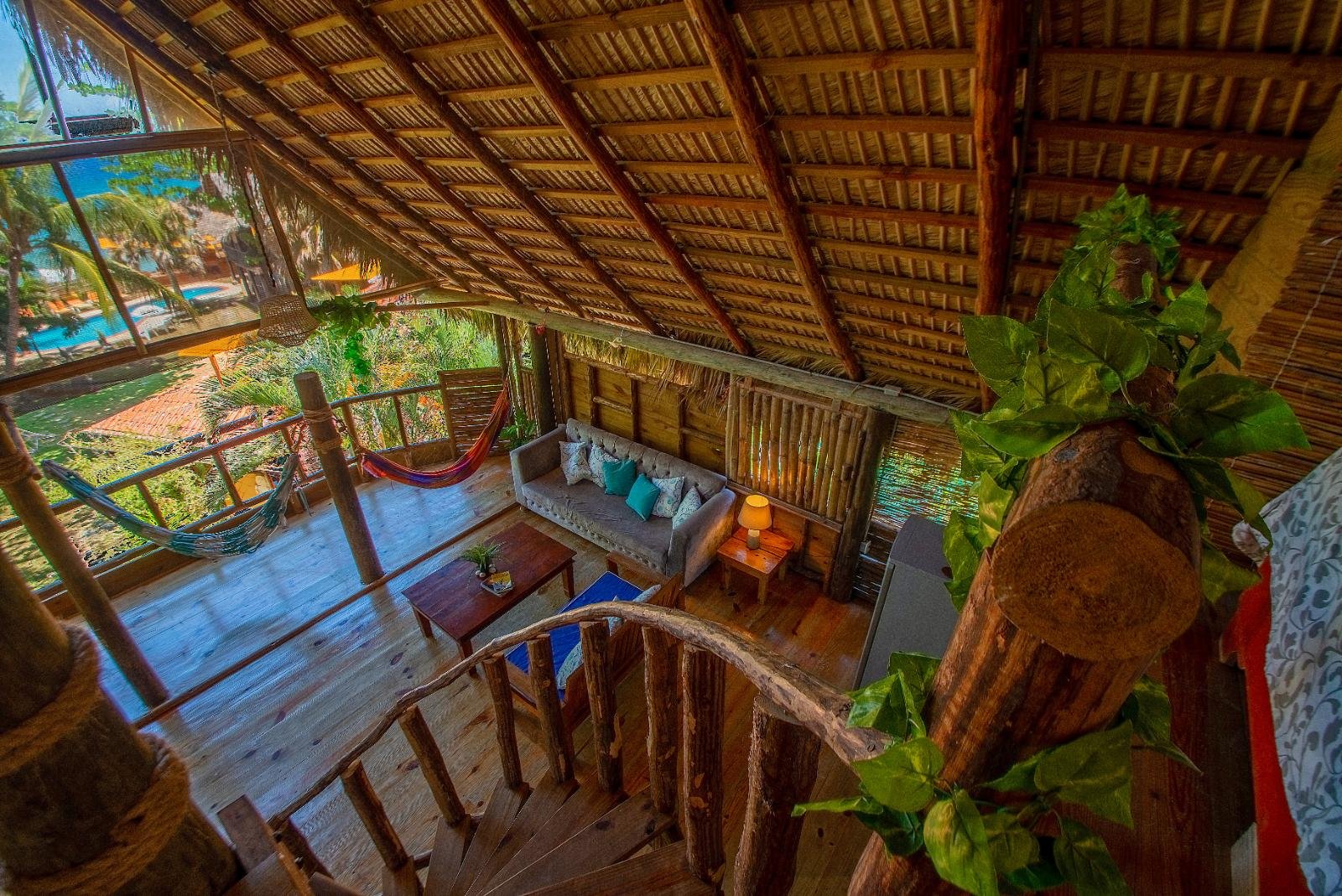Cabana room, additional interior view
